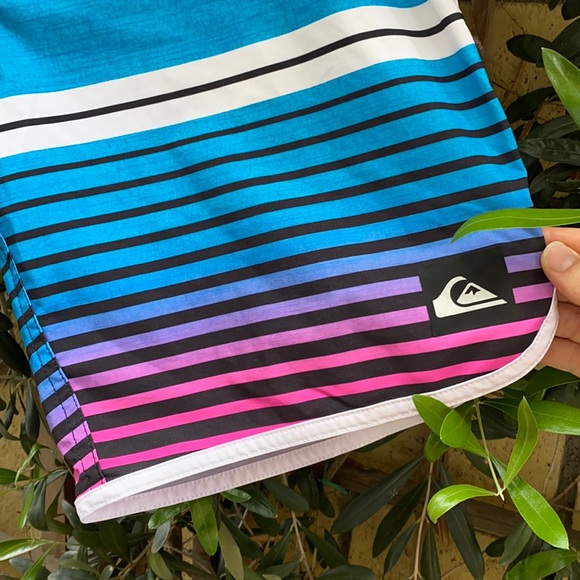 Quiksilver Board Shorts - Picture 2 of 8